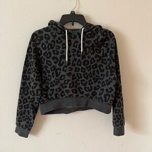 Dip Gray leopard print Women cropped hoodie M